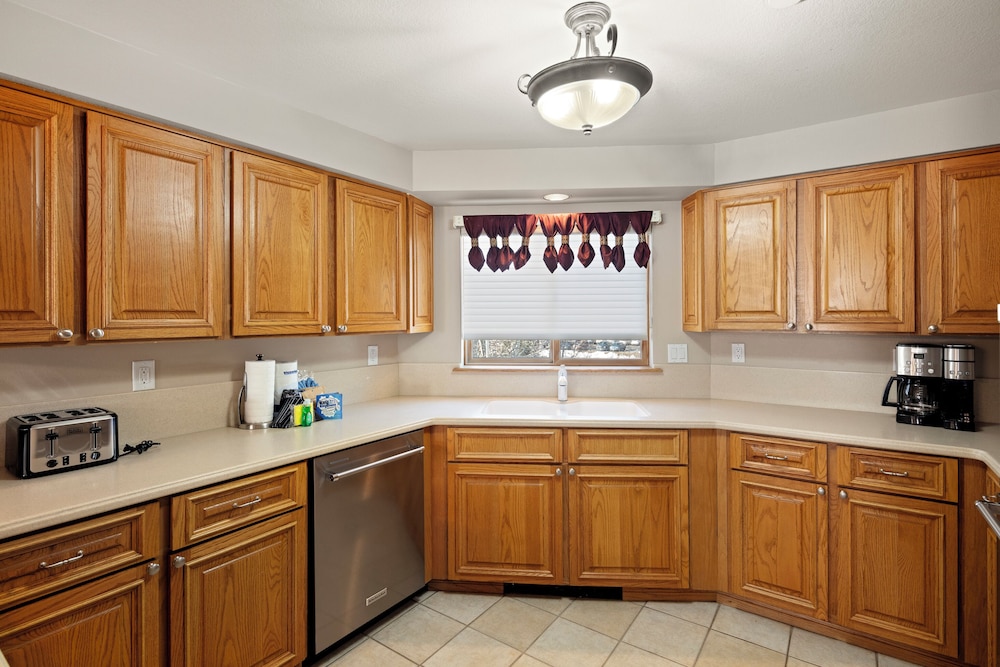 Cinnamon Ridge 1-141