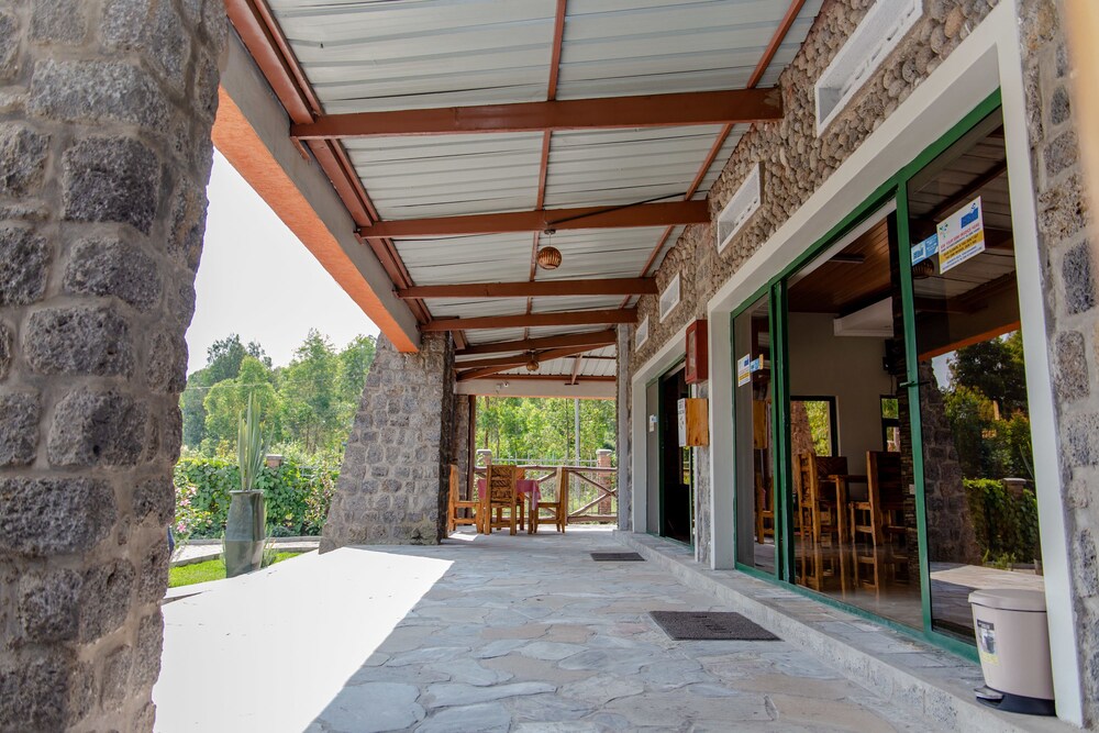 Musanze Caves Hotel view 2