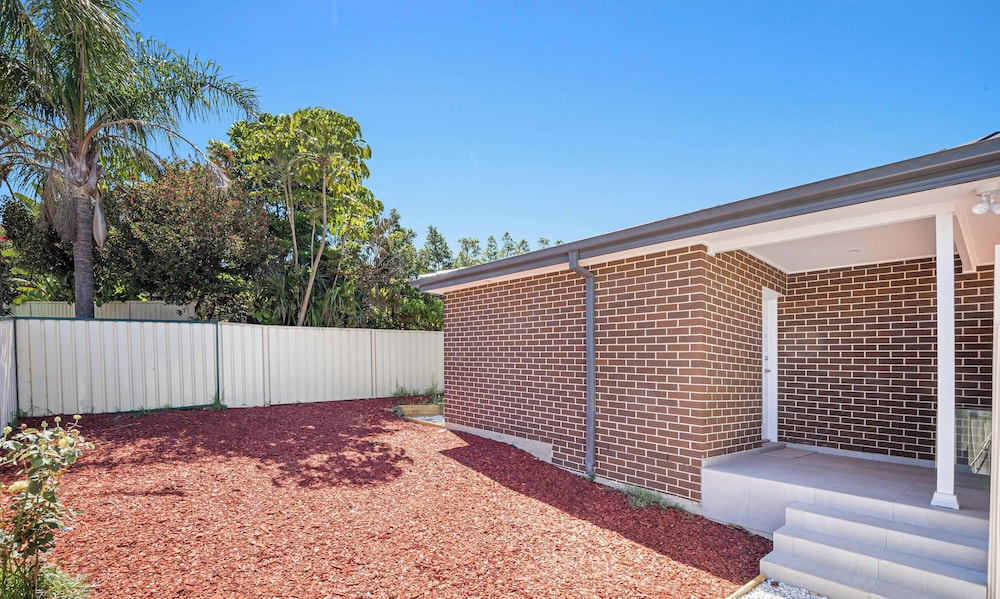 Metawise BnB Modern 2BR Self-contained Guest Suite