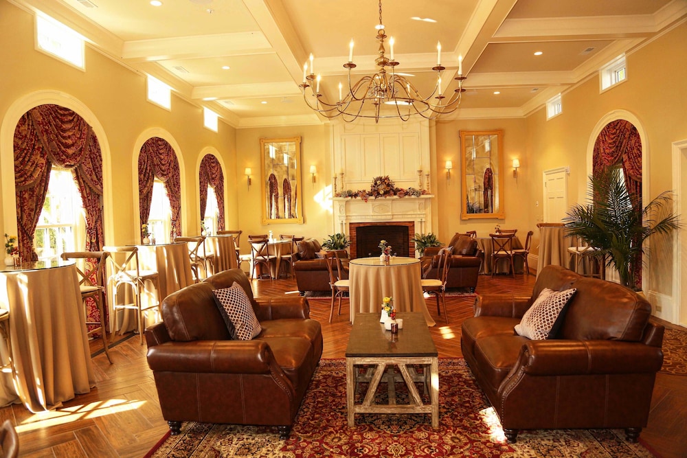 Peter Allen Inn & Event Center