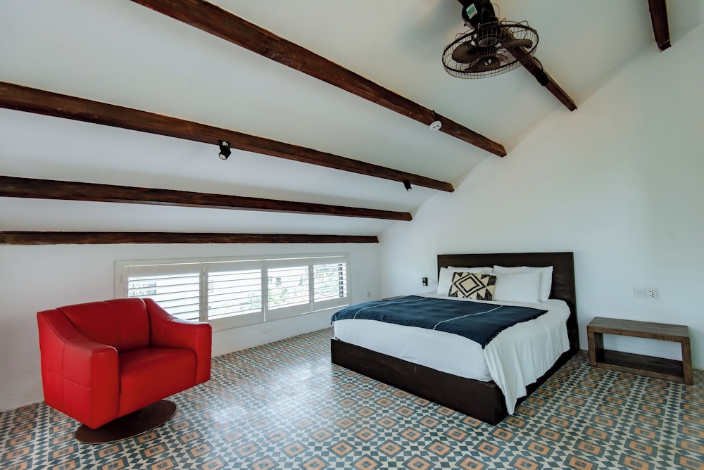 An Bang Beachside Boutique Homes & Villas