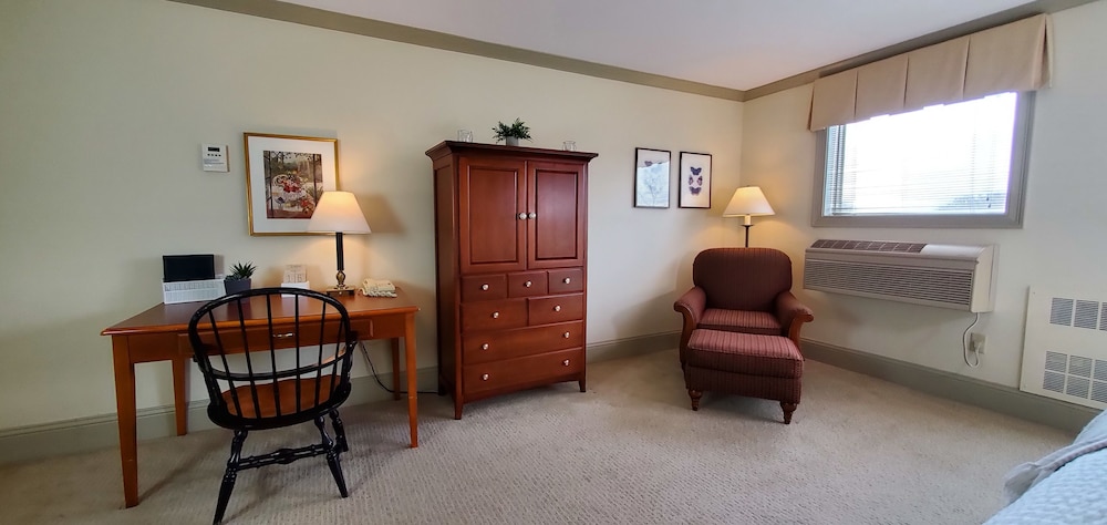 Atkinson Resort & Country Club
