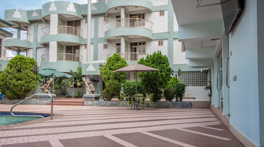 Accra Vacations - Ange Hill Hotel - Property Image 4
