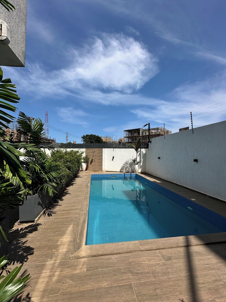 Kinville Suites - Cantonment Living