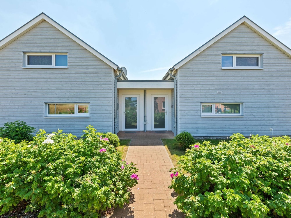 Charming Holiday Home in Zierow Near Seabeach