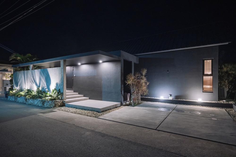 Reflexion Villas GLANZ