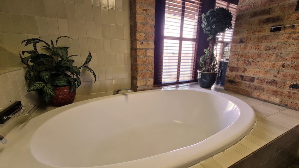 Klein Bosveld Guesthouse