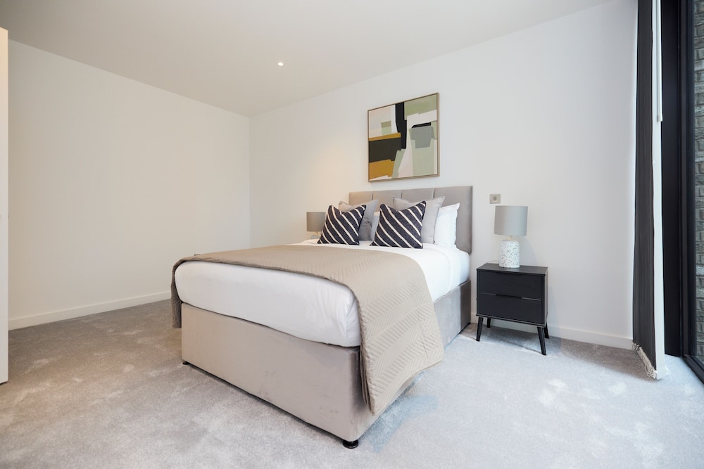 Greenwich Link Residence