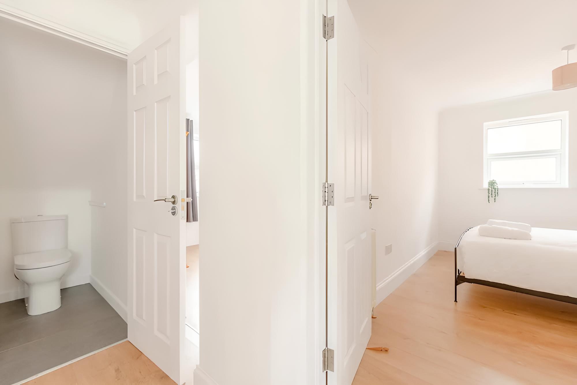 Bright & Spacious 5BD House - Peckham