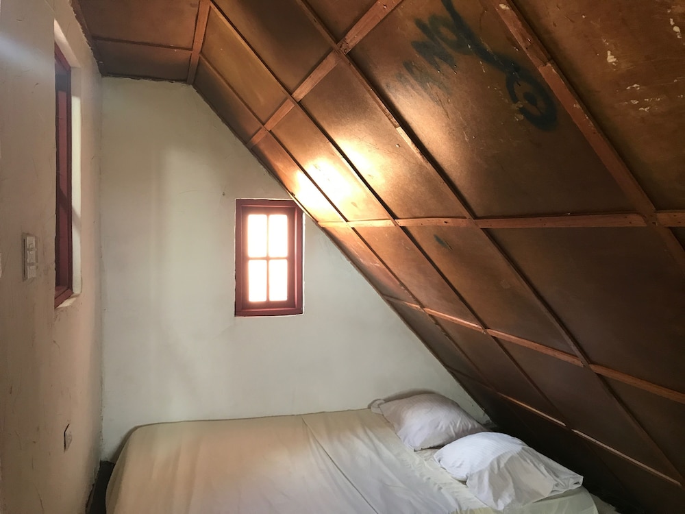 La Petite Maison Cabañas & Hostal