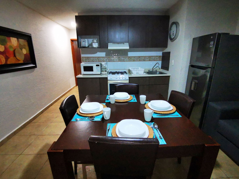 Brisas Beachfront Studios In Hotel Zone
