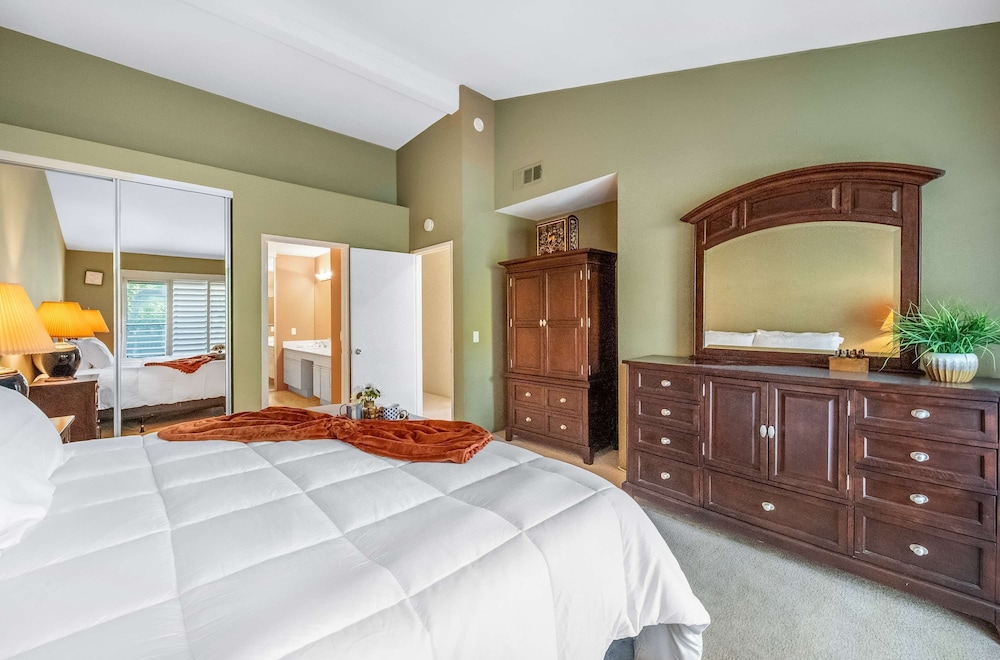 Luxury PGA West 3BR 2BA Condo