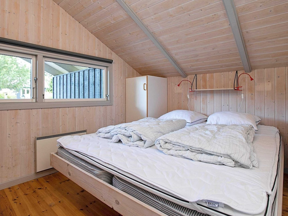 6 Person Holiday Home in Vaeggerlose view 2