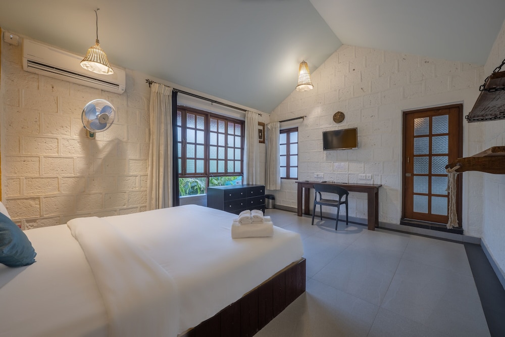 Echor Avontade Pool Villas Anjuna Goa