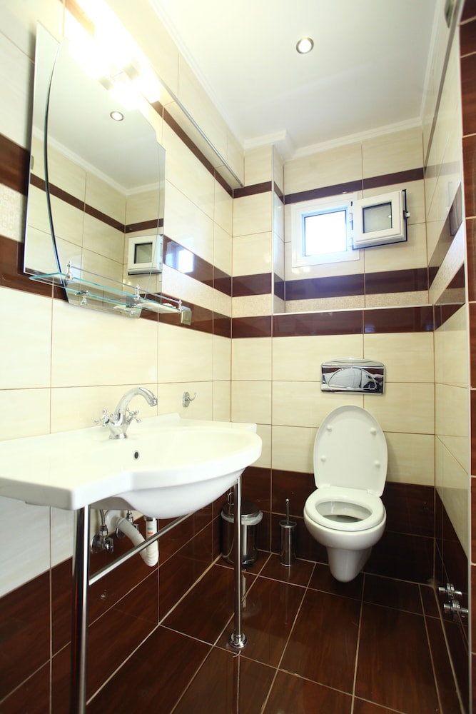 Studios Pieria