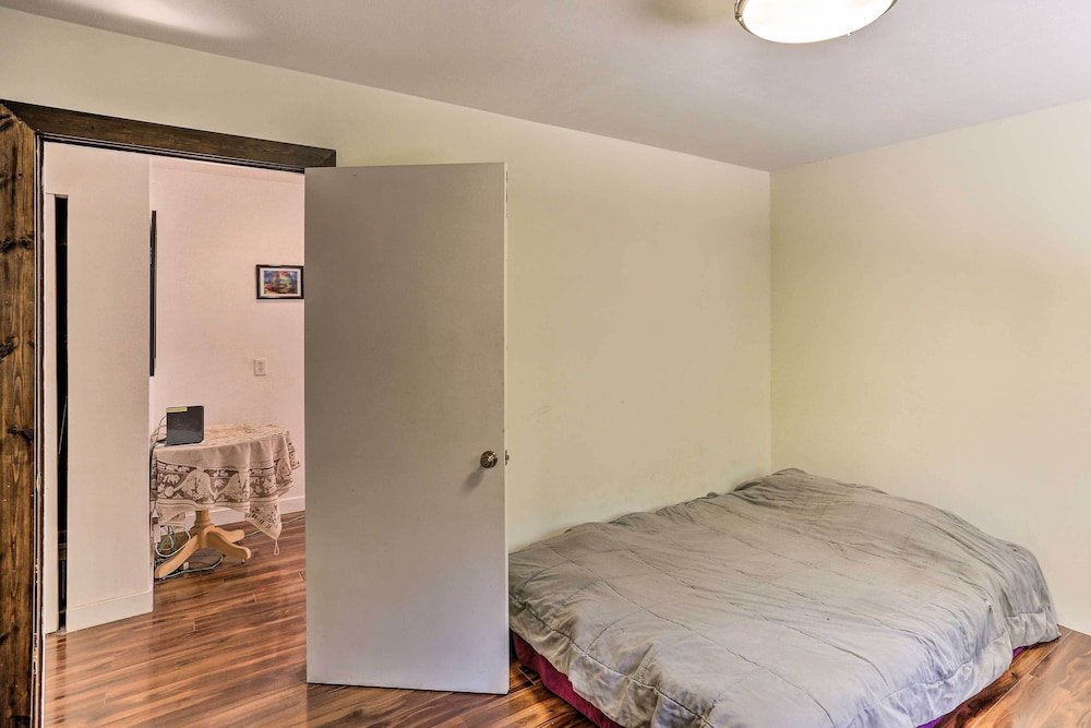 Vibrant Weaverville Escape w/ Deck & Creek!