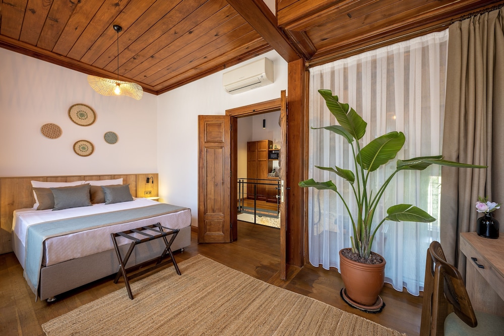 Route Otel Kaleiçi - Image 38