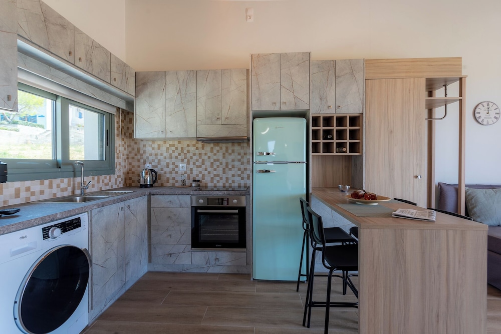 Apolithon Premium Houses