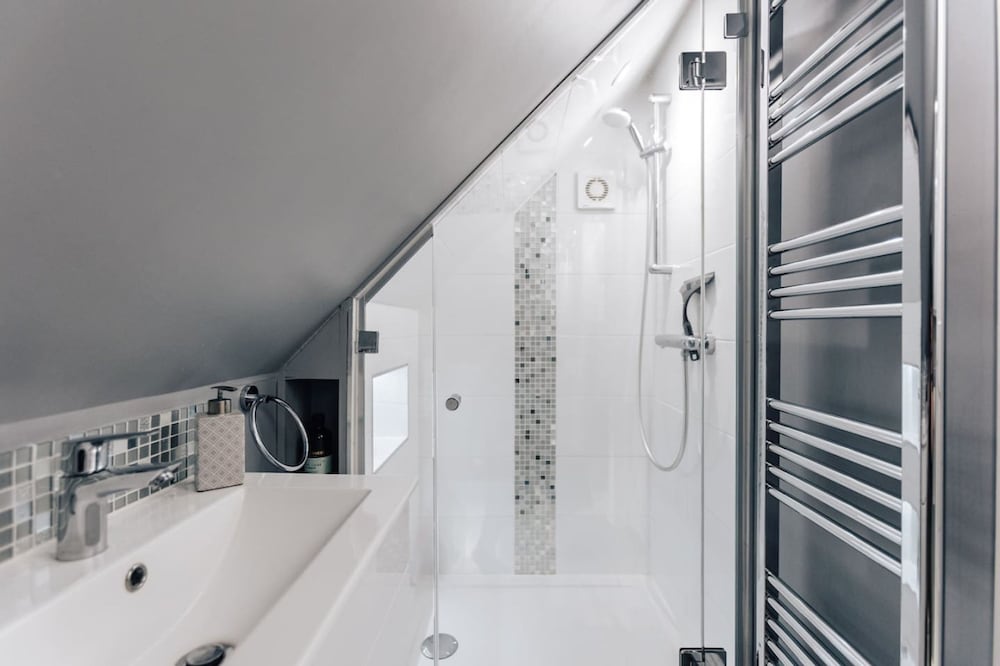 Hygge Lodge - From 110 Per Night view 4