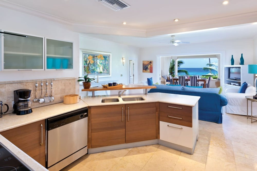 Schooner Bay 207 by Blue Sky Luxury view 5