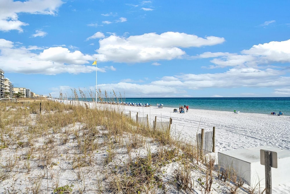 Emerald Isle 706