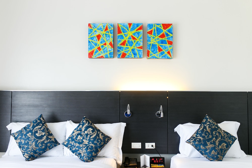Solea Seaview Resort