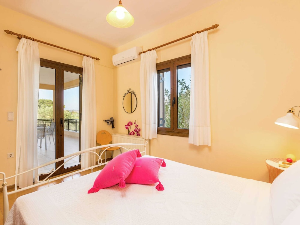 Spacious Apartment in Prines near Sea view 4