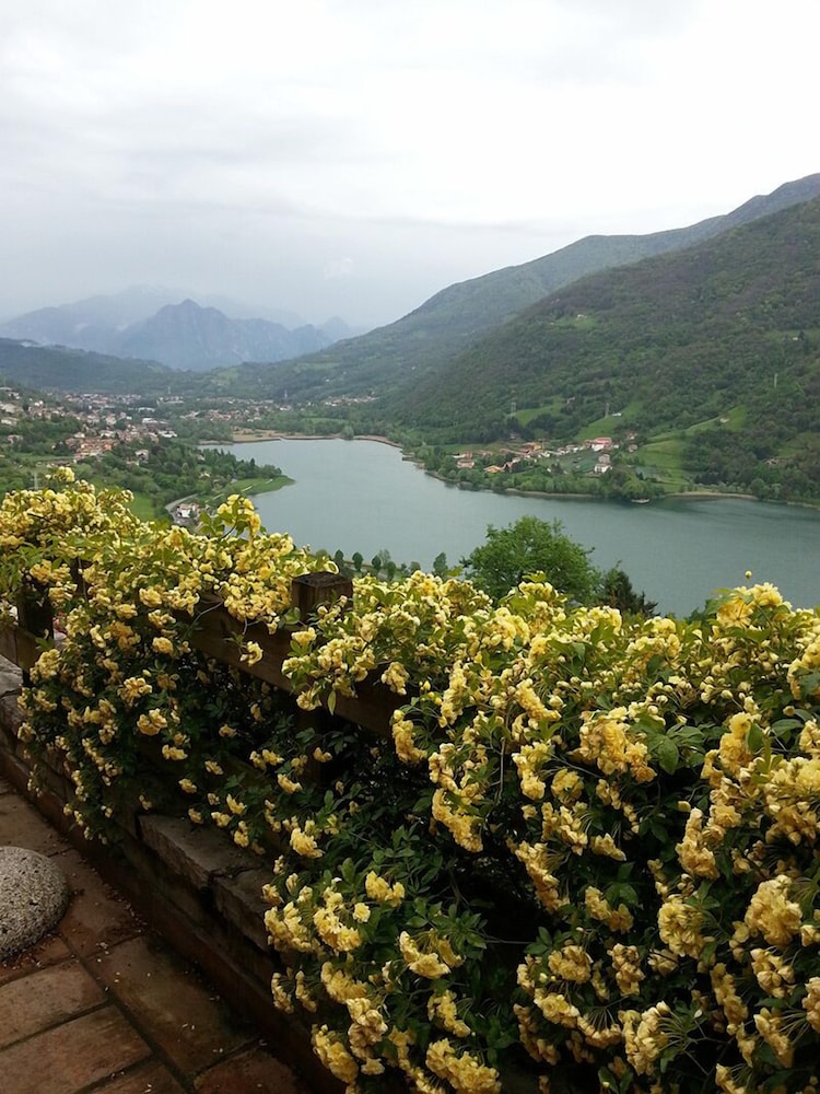 Il Lago Racconta