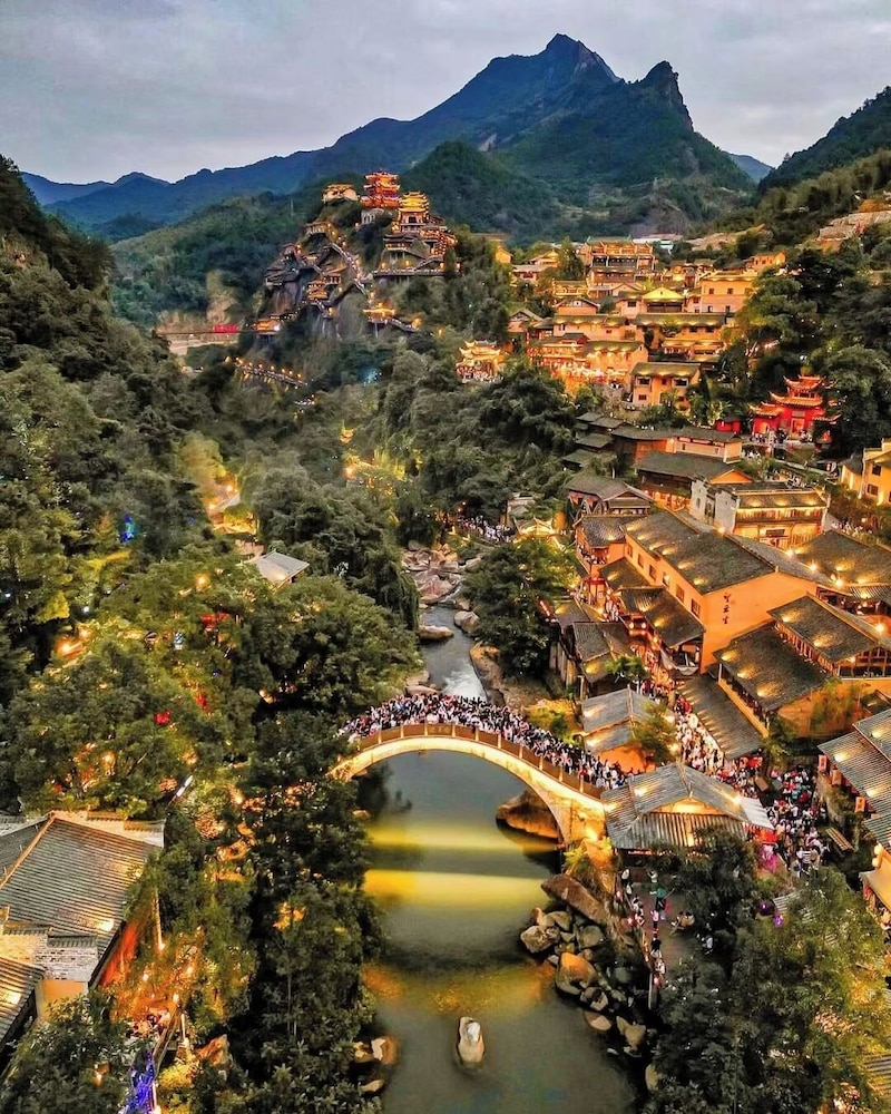 Wangxian Valley Qingchuanxingguan - Wangxian Valley Scenic Area