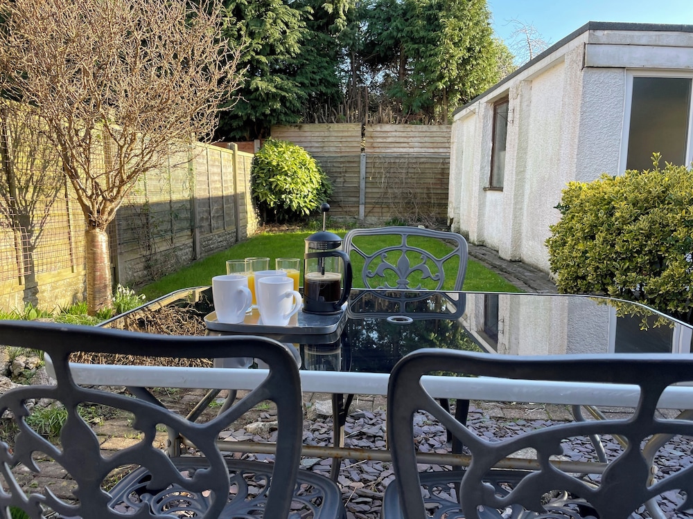1 Lathom Avenue