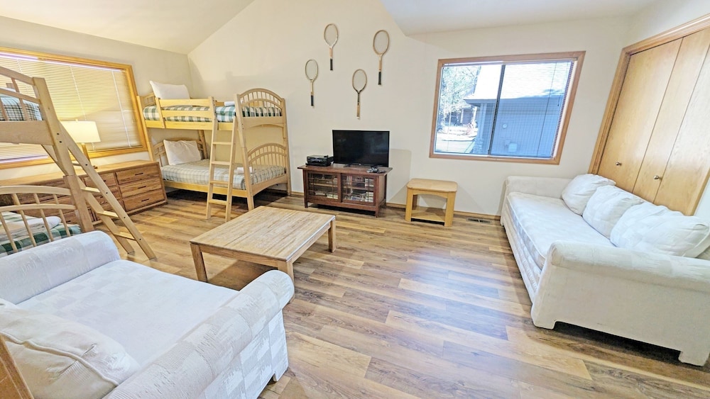 Alpine 4 4 Bedroom Home