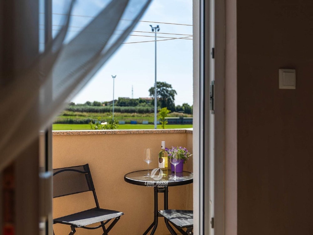 Villa in Galizana With Bubble Bath