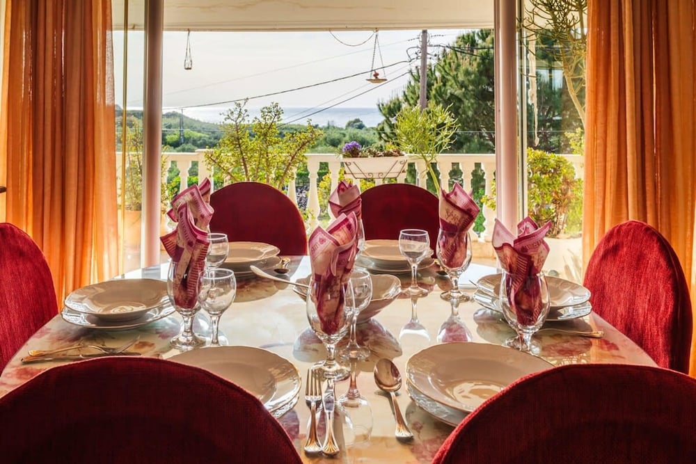 Beachfront Luxury Villa-private Pool Garden Heaven photo 3