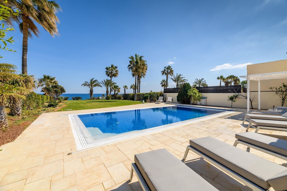 Royal Beachfront Villa