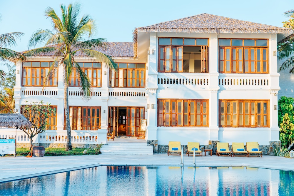 Allezboo Beach Resort & Spa