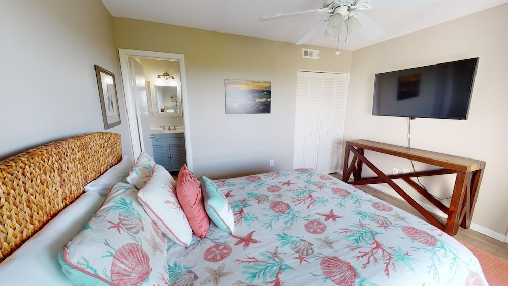 Lighthouse Point 2 by Tybee Vacation Rentals