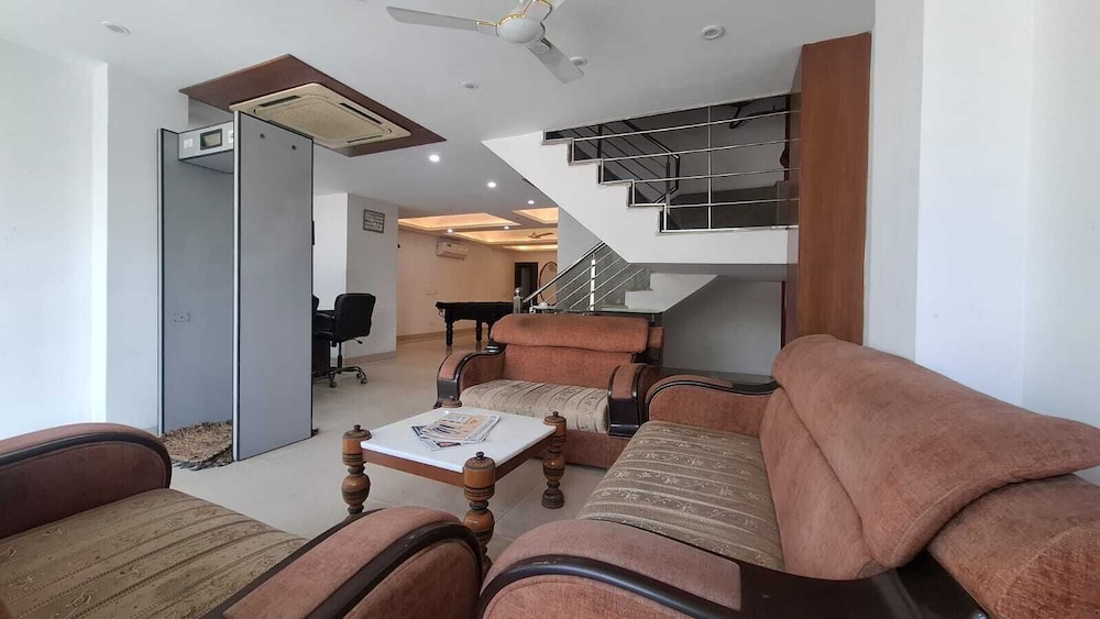 Hotel Taj Homestay- A Unit of Sahni's