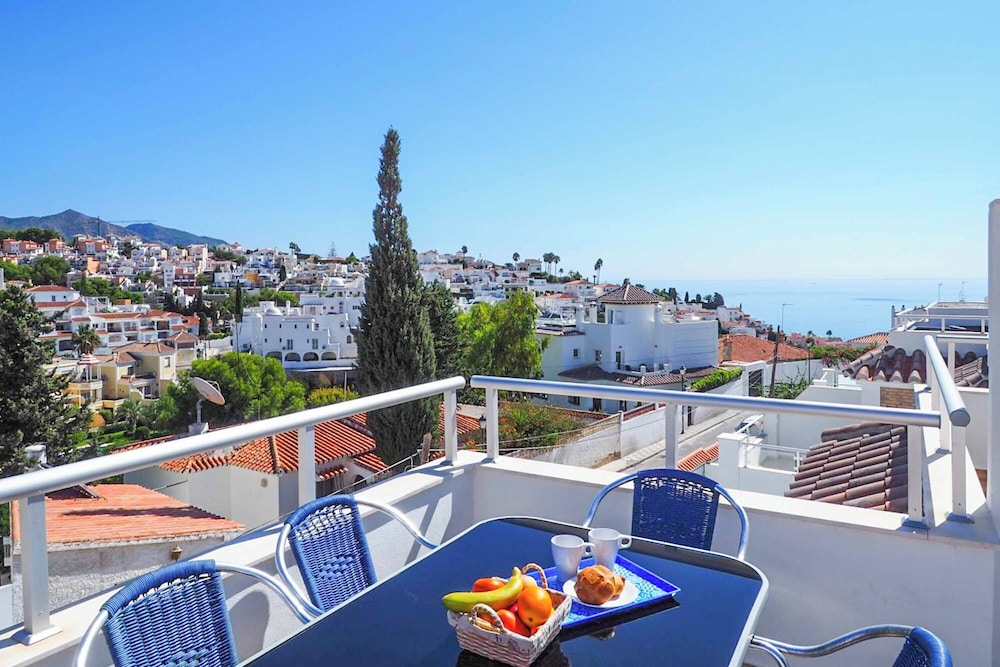 Villa Topaz Nerja