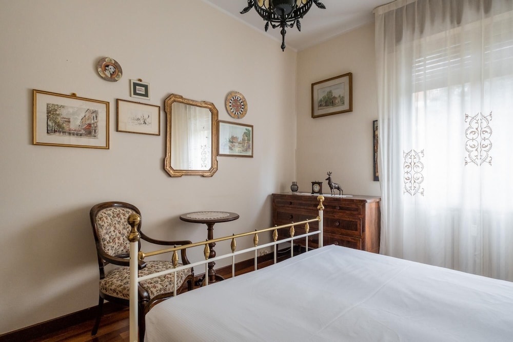 Modena Vintage Apartment by Wonderful Italy view 5