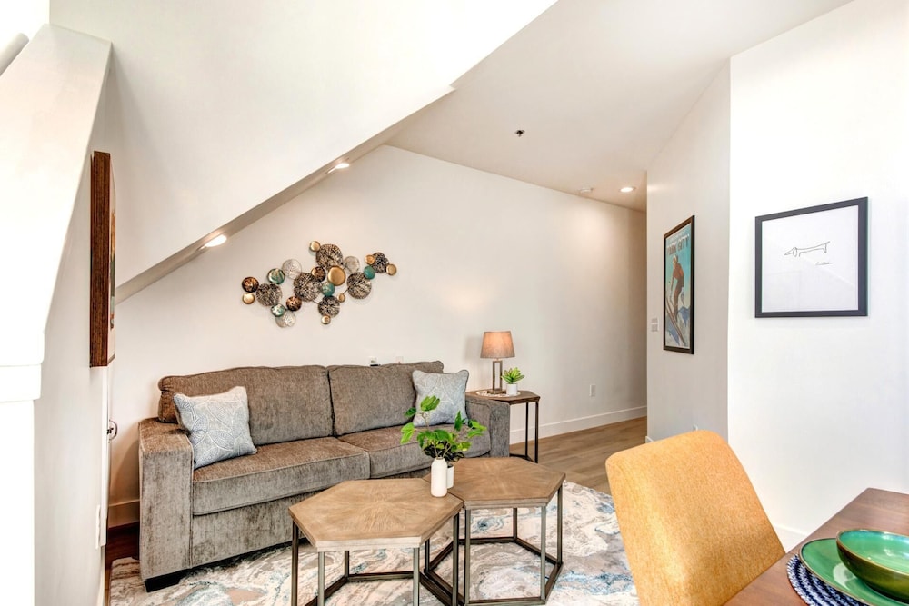 The Mason KBM Resorts Near Deer Valley Jordanelle Express Gondola 2 Units, 4 Bedrooms Ml-1349