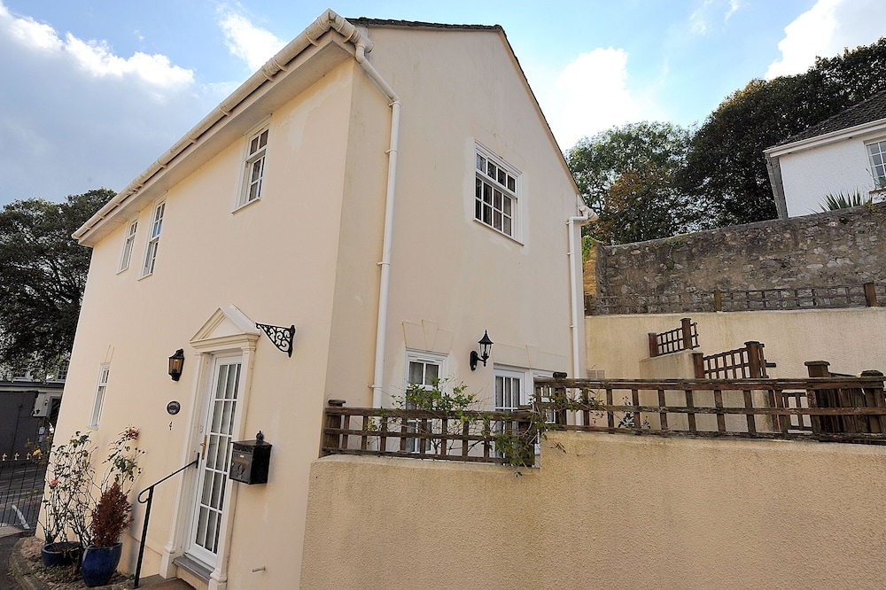 Blacksmiths Cottage
