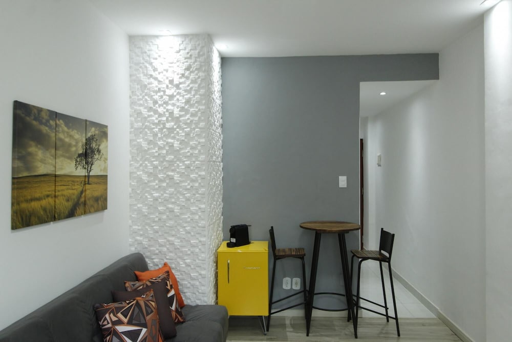 Copacabana 2 PAX Br1029 Z4 view 2
