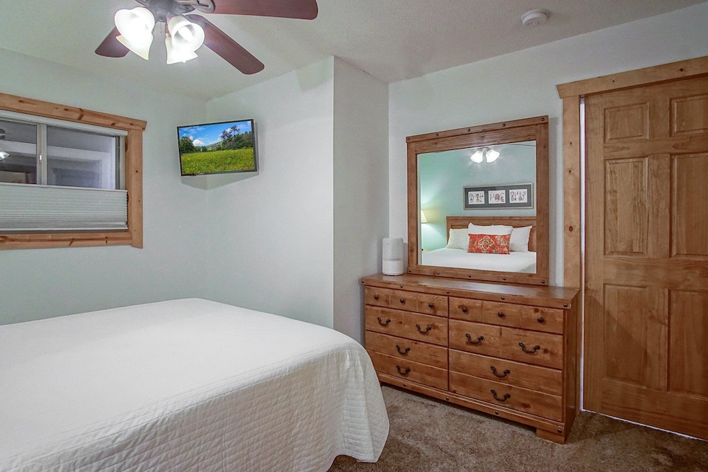 Summit 307d 3Br Condo Close to the Village
