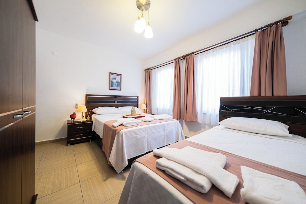 Albatros Otel - Image 38