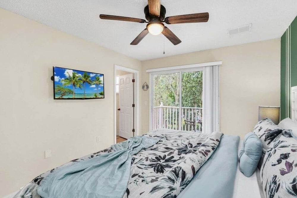 Disney's Back Yard Secret Dream Home! 3 Bedroom Townhouse
