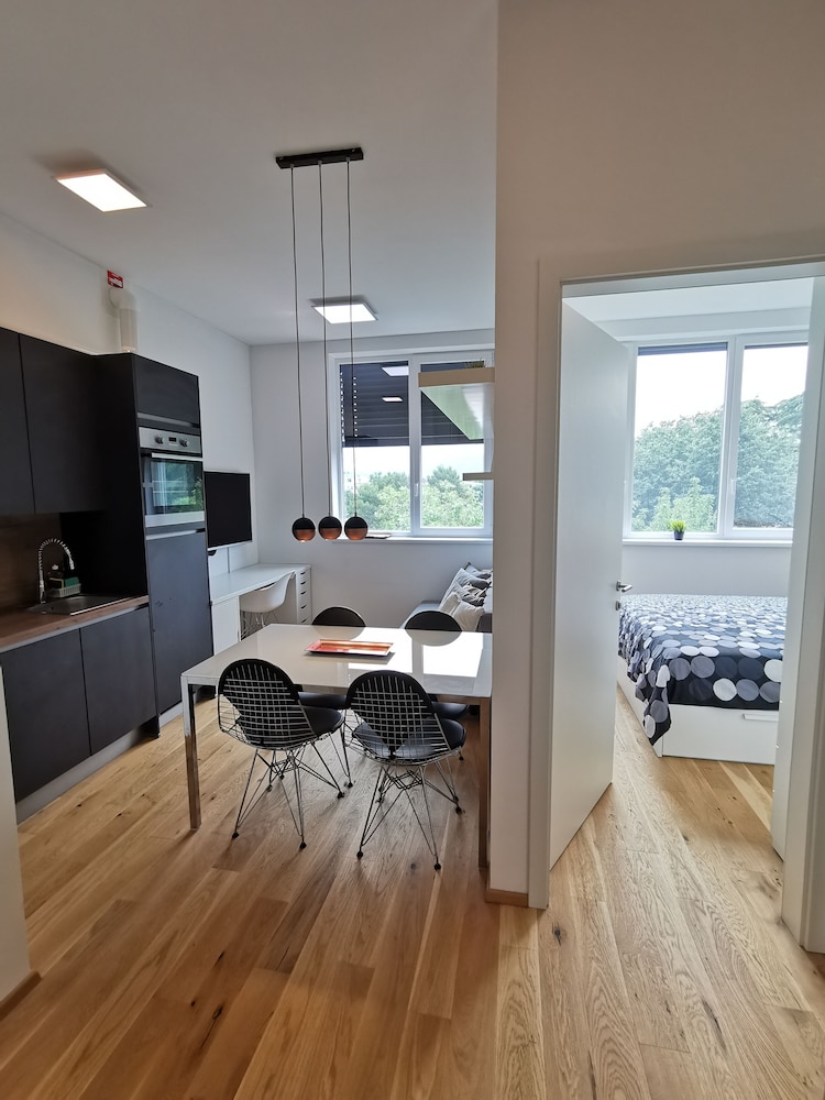 Apartments Egis Koper
