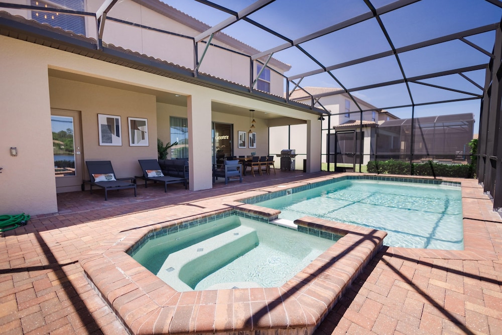 1643 LA - Luxurious Retreat Windsor at Westside