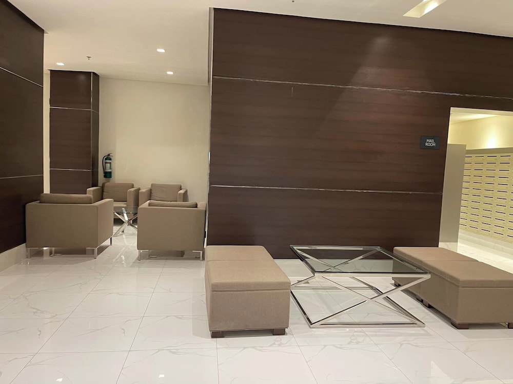 1BR Covent Garden South Tower University Belt- SM Sta Mesa, Metro Manila,Philippines