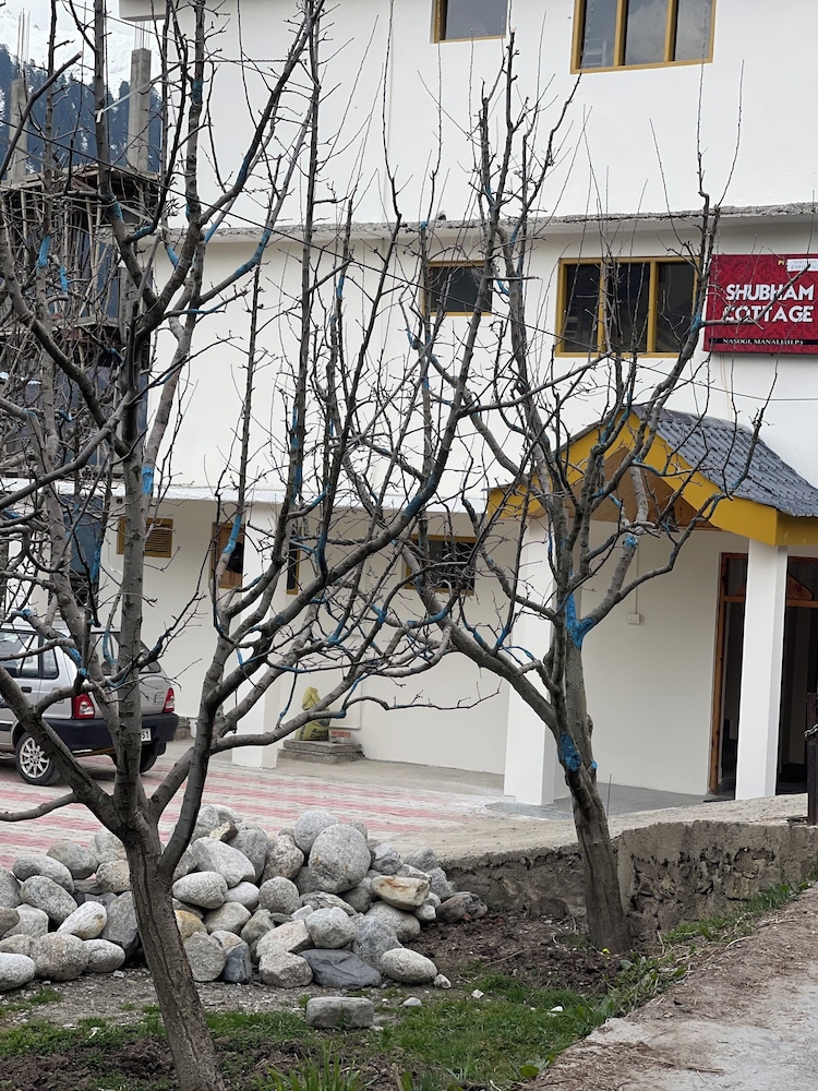 Shubham Cottage