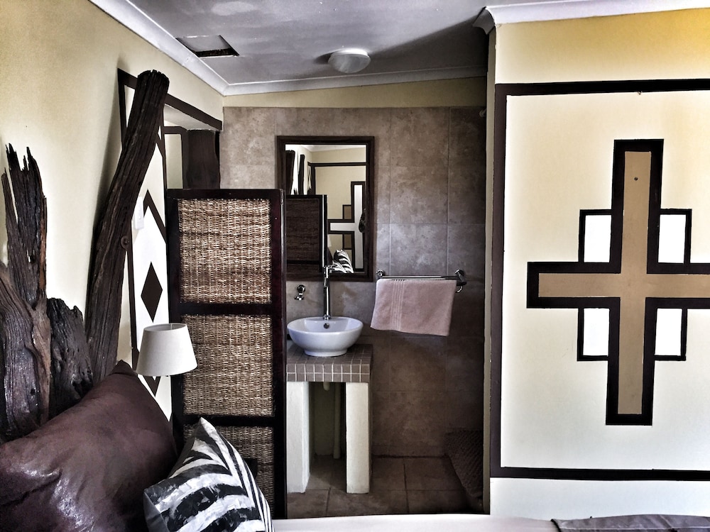 Molo Molo Game Reserve